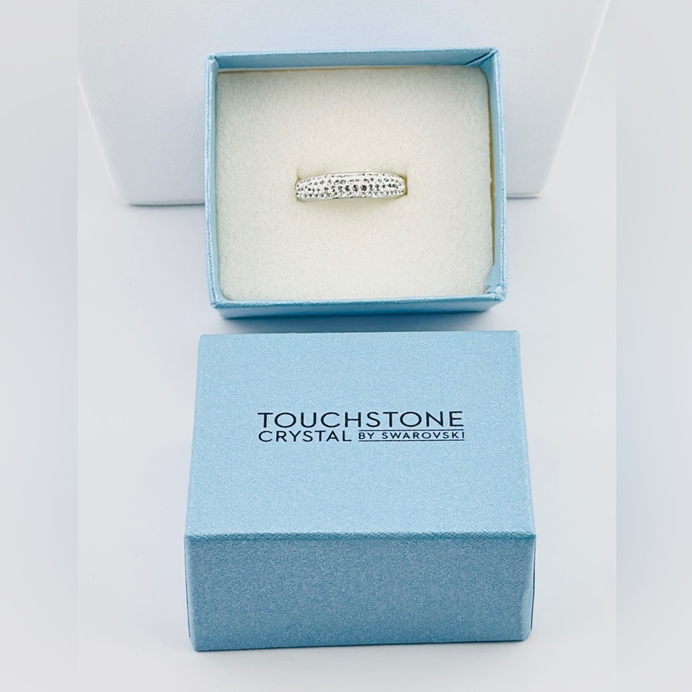 Luna Ring 
Touchstone Crystal by Swarovski